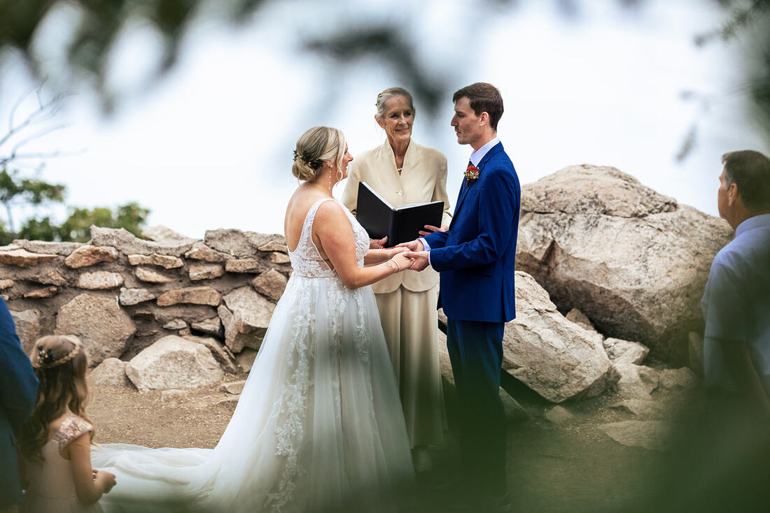 micro-wedding-planner-colorado