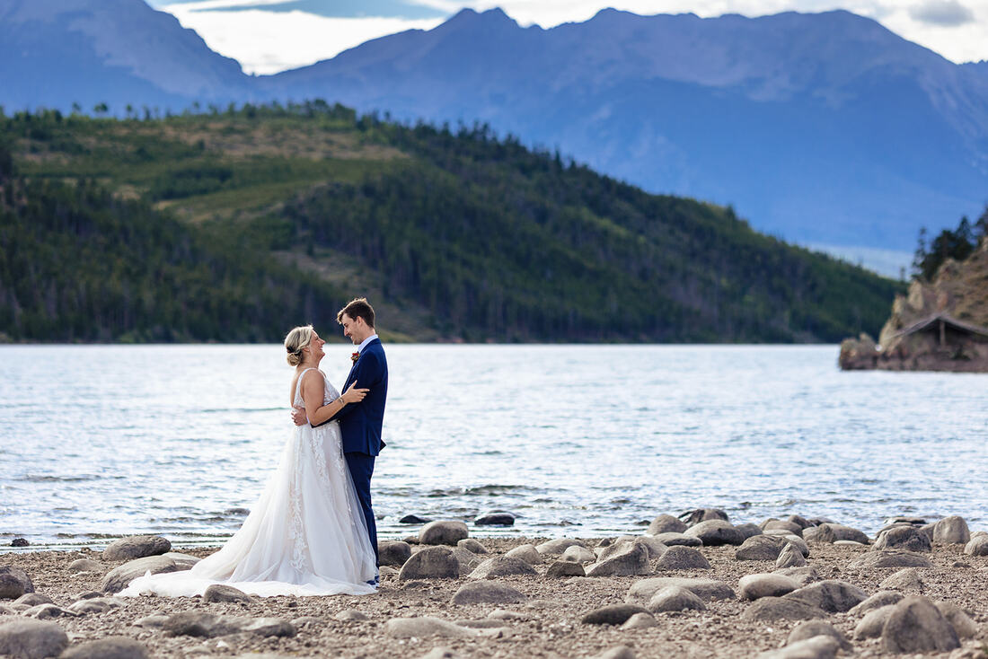 micro-wedding-planner-colorado