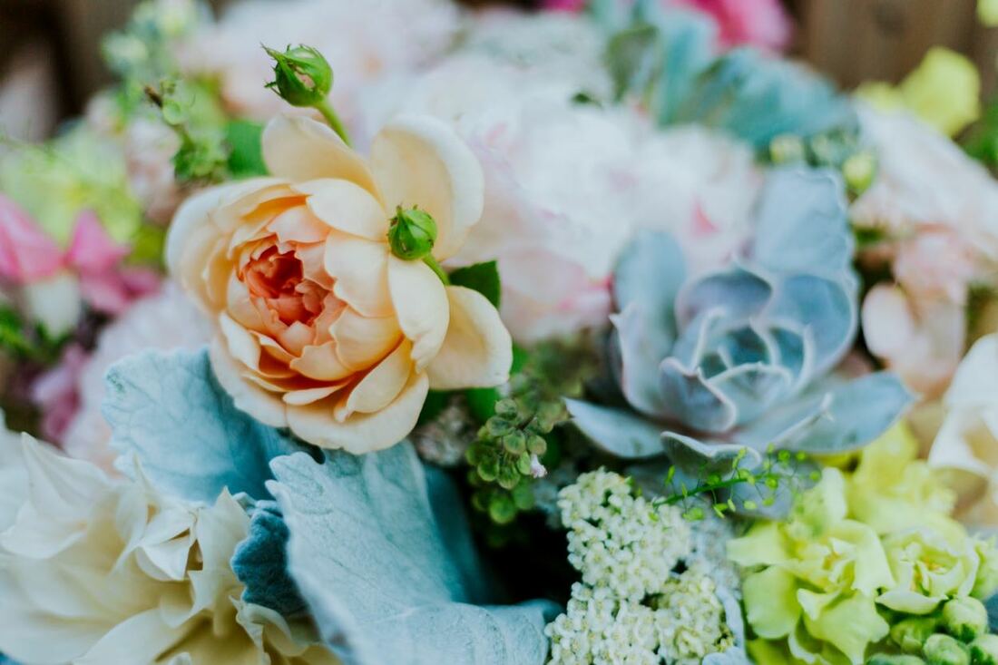 small intimate wedding pacakge