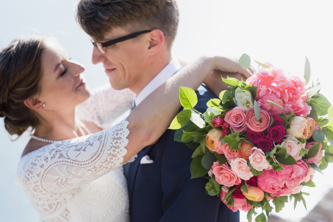 Colorado microweddings