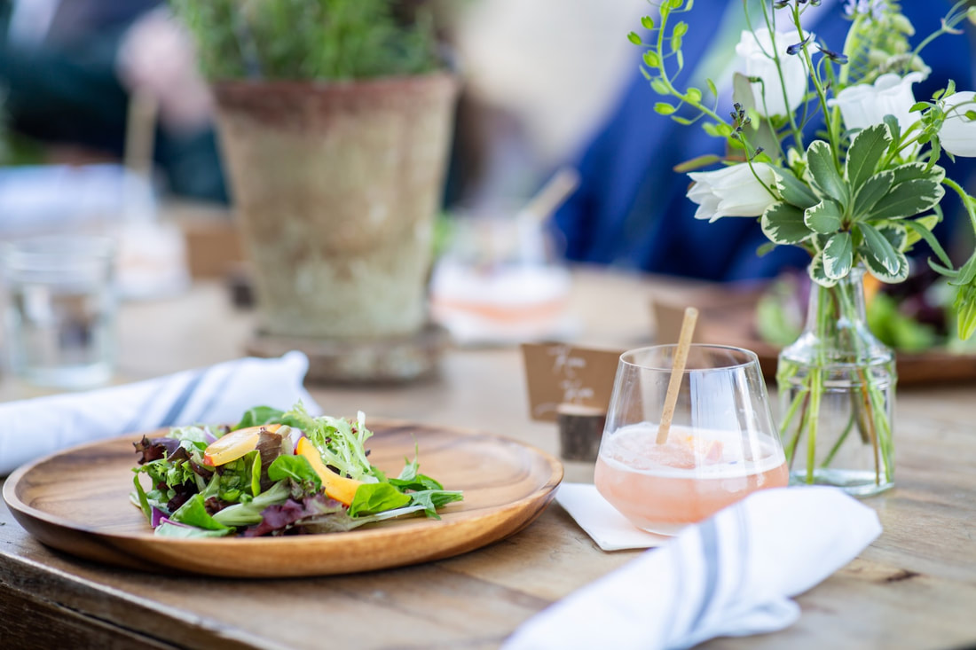 micro-wedding-flowers
