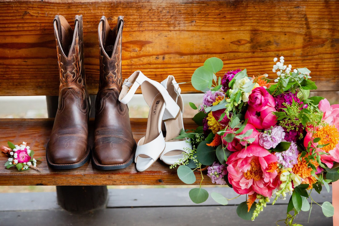 intimate weddings in colorado