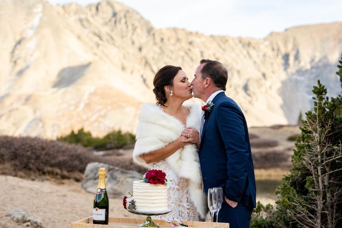 elopement wedding photographer