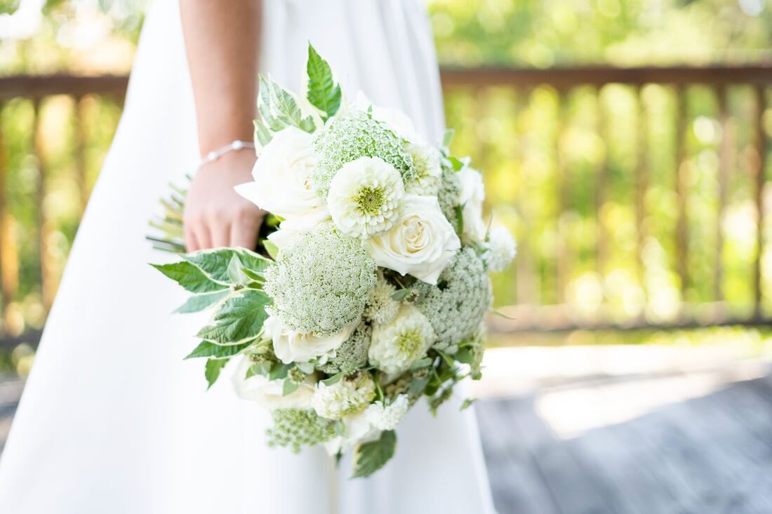 microwedding-bouquet
