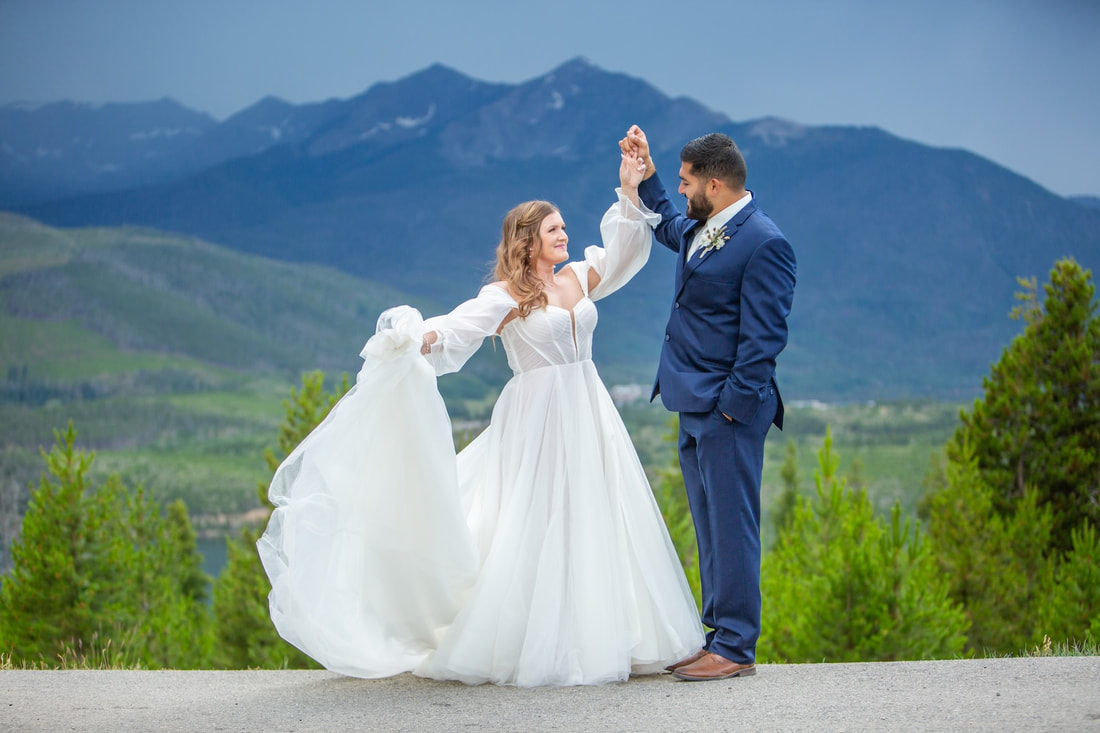 mountain-micro-wedding