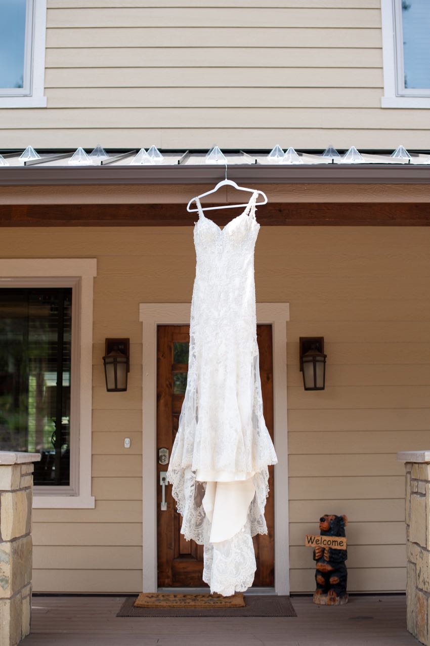 Colorado destination wedding groom