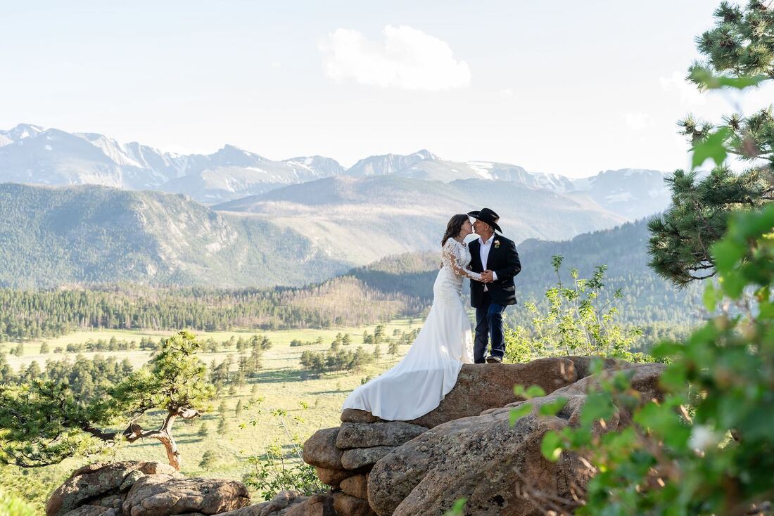 elope-in-colorado-packages