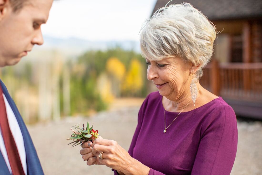 Custom weddings of Colorado