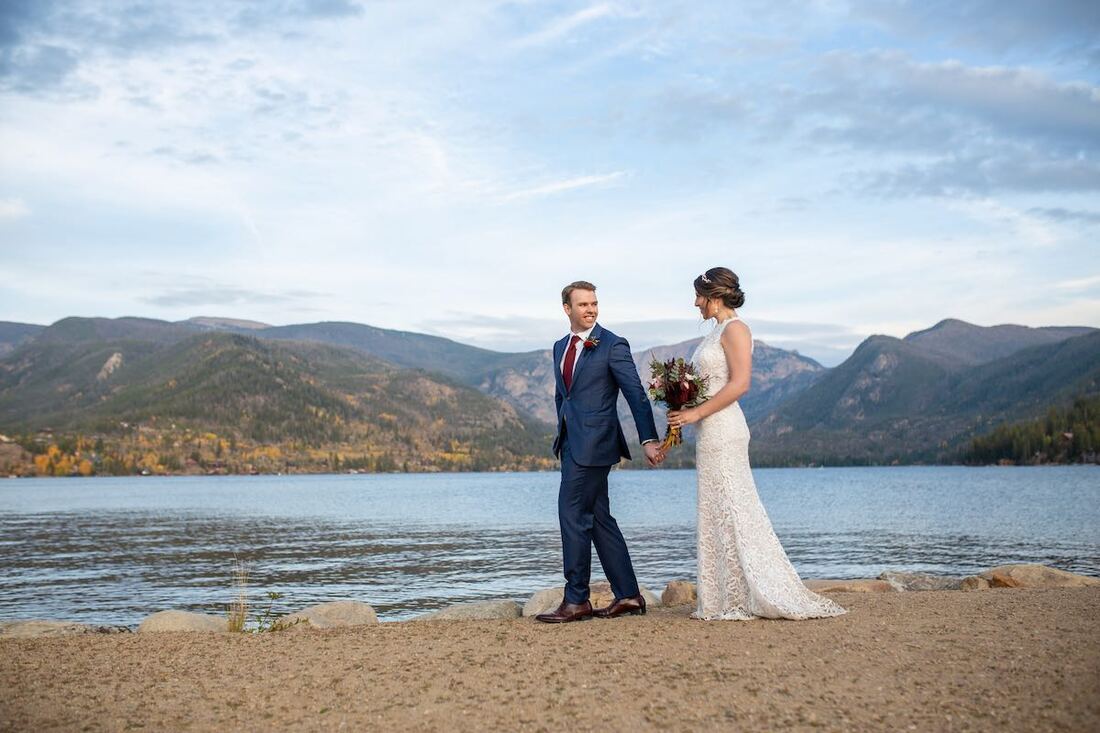 Intimate Colorado wedding