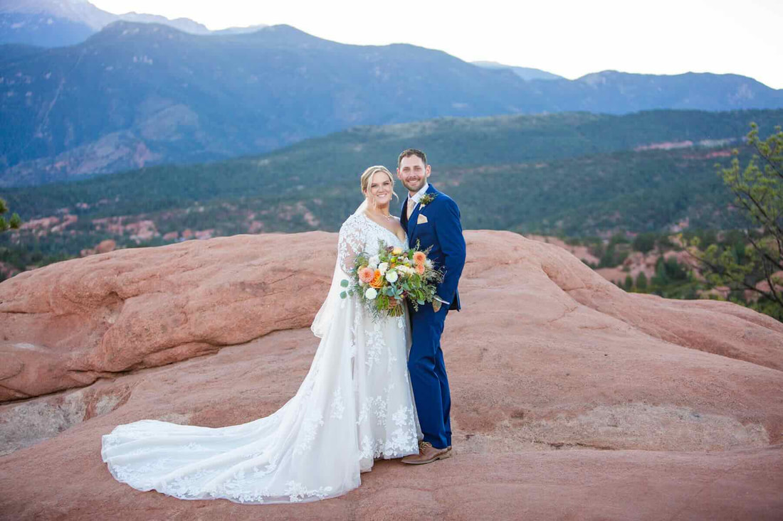 garden-of-the-gods-wedding