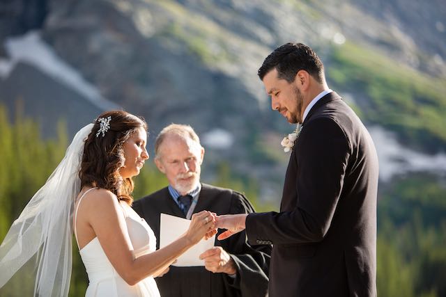 intimate weddings in colorado