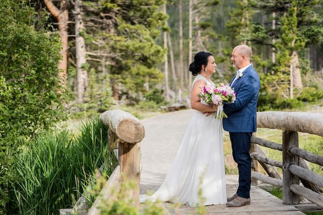 intimate weddings in colorado