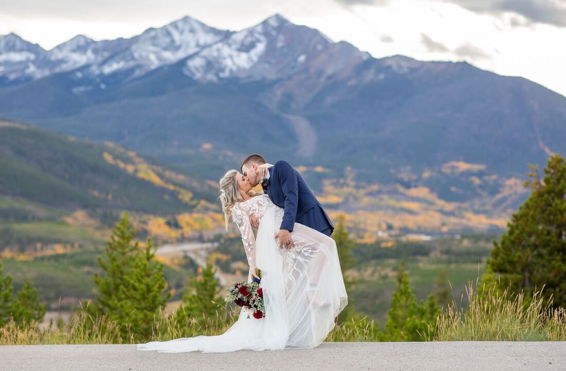 micro-wedding-colorado