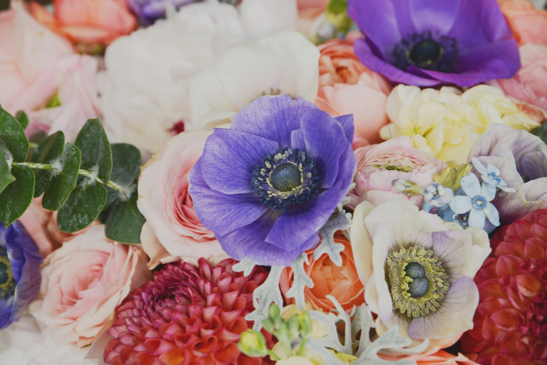 summer bouquet in Colorado elopement package