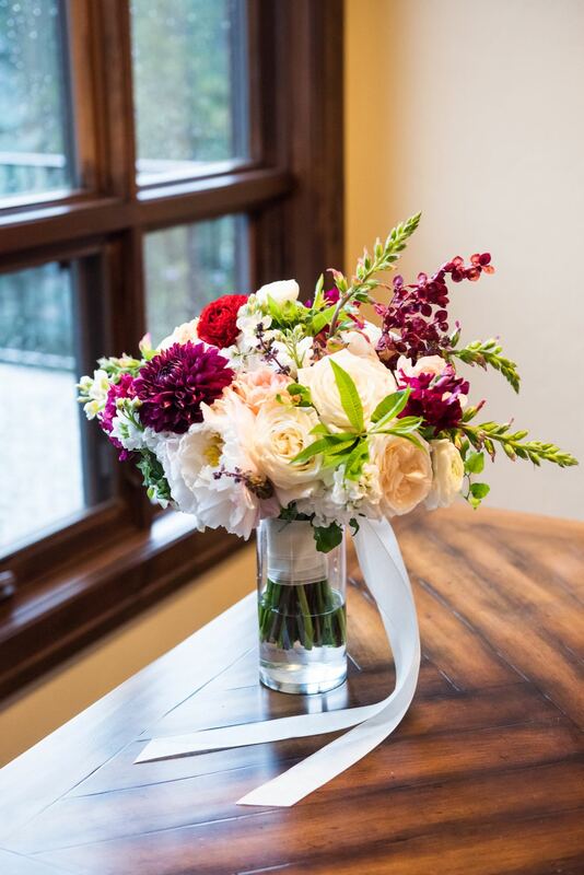 small intimate wedding pacakge bouquet