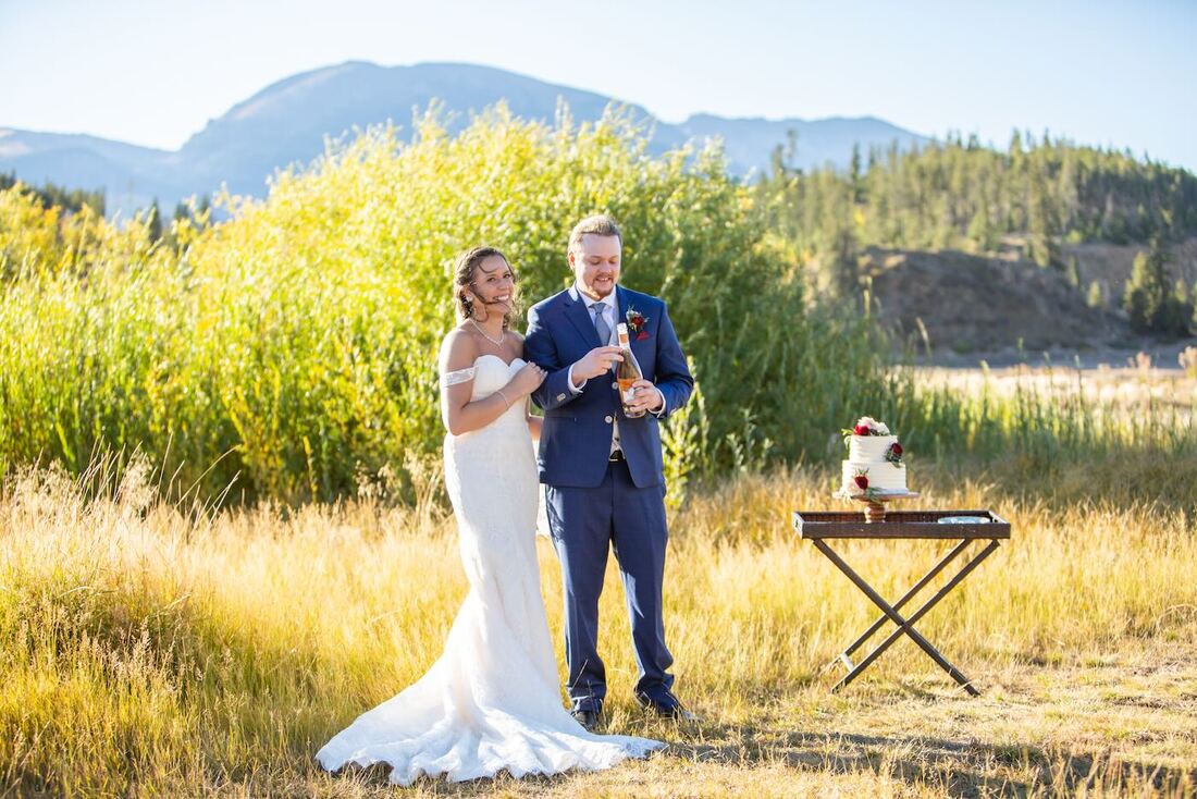 micro-wedding-colorado