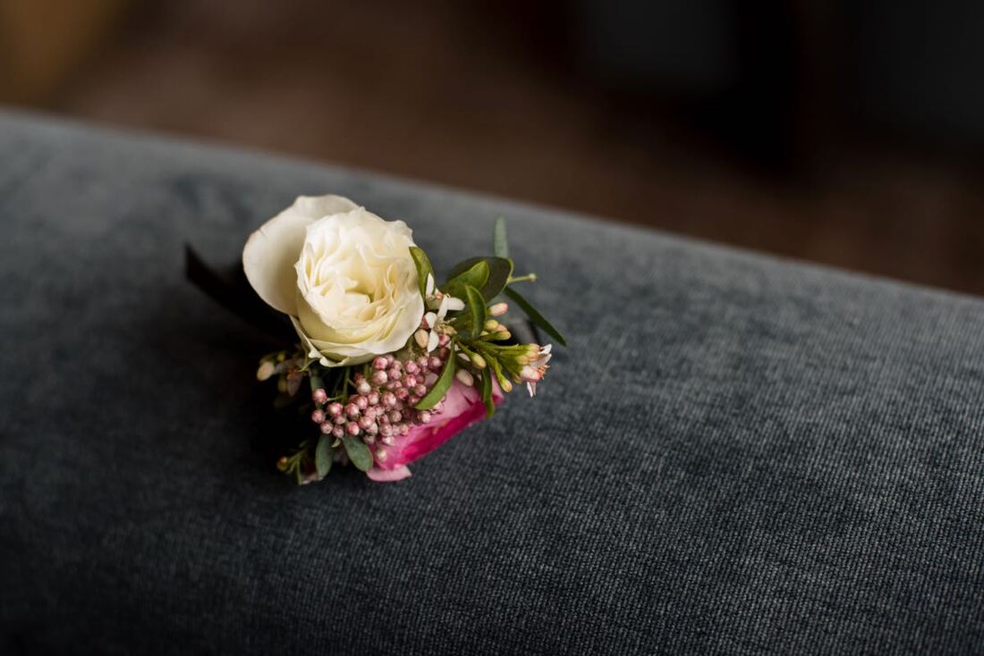 Colorado microweddings