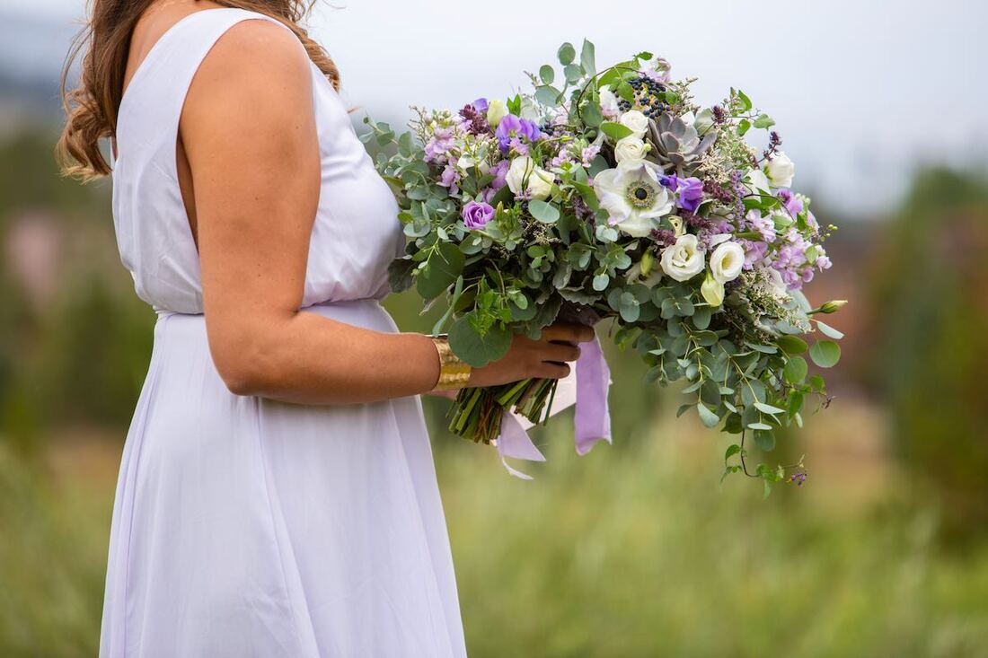 small wedding florals